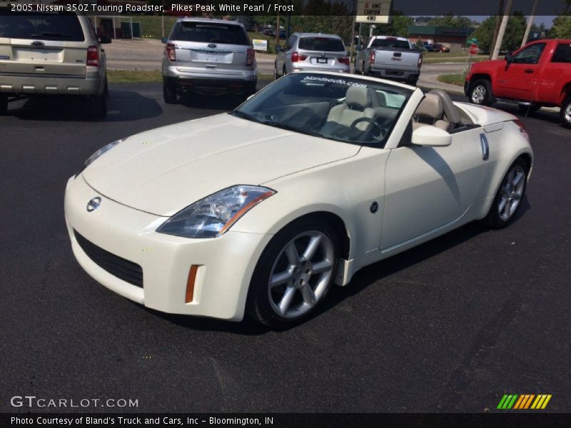 Front 3/4 View of 2005 350Z Touring Roadster