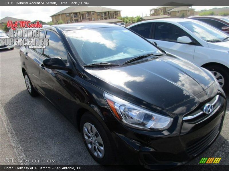 Ultra Black / Gray 2016 Hyundai Accent SE Sedan