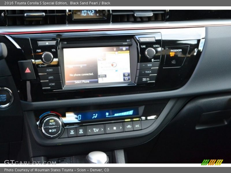 Controls of 2016 Corolla S Special Edition