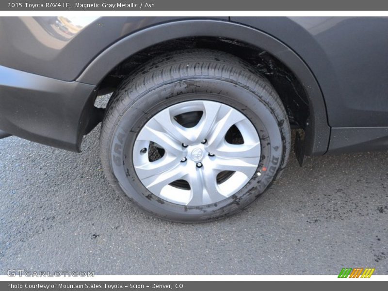 Magnetic Gray Metallic / Ash 2015 Toyota RAV4 LE