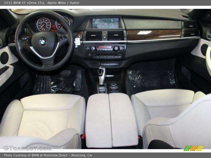 Alpine White / Oyster 2013 BMW X5 xDrive 35d