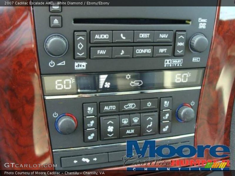 White Diamond / Ebony/Ebony 2007 Cadillac Escalade AWD