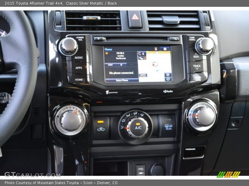 Classic Silver Metallic / Black 2015 Toyota 4Runner Trail 4x4