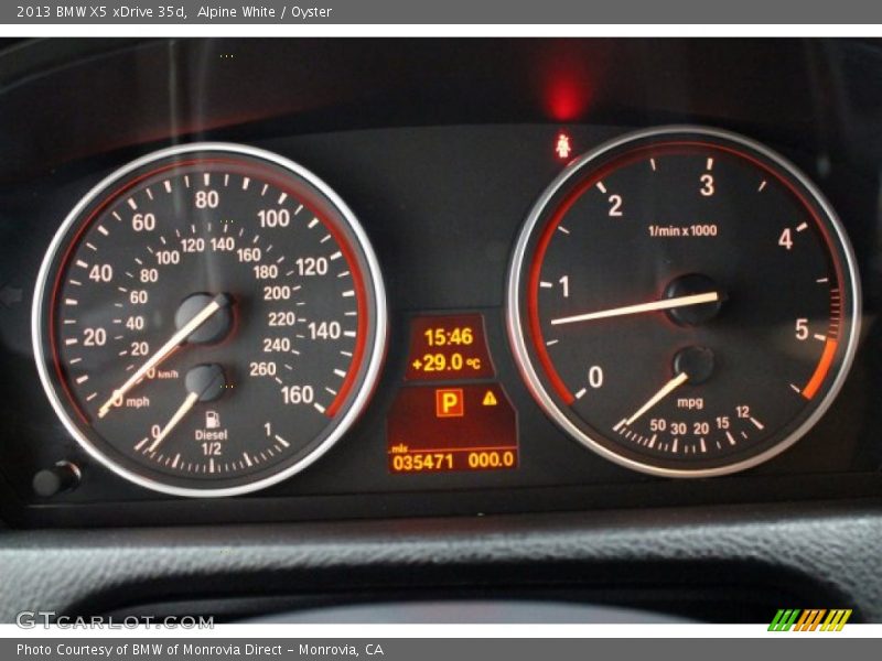 Alpine White / Oyster 2013 BMW X5 xDrive 35d