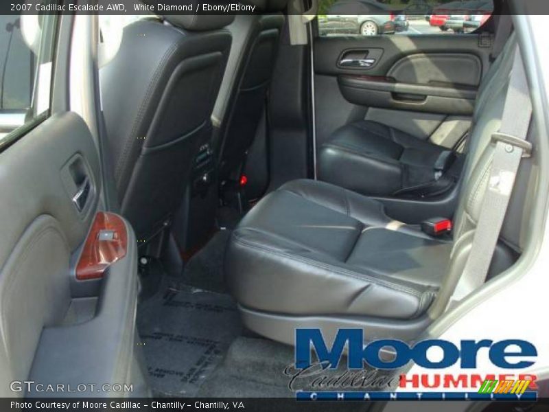 White Diamond / Ebony/Ebony 2007 Cadillac Escalade AWD
