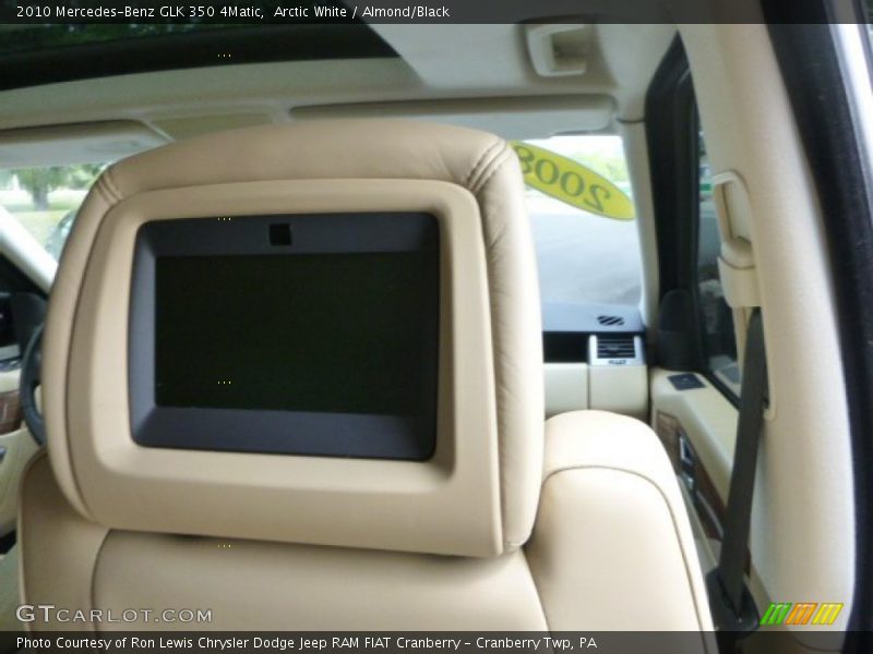 Arctic White / Almond/Black 2010 Mercedes-Benz GLK 350 4Matic