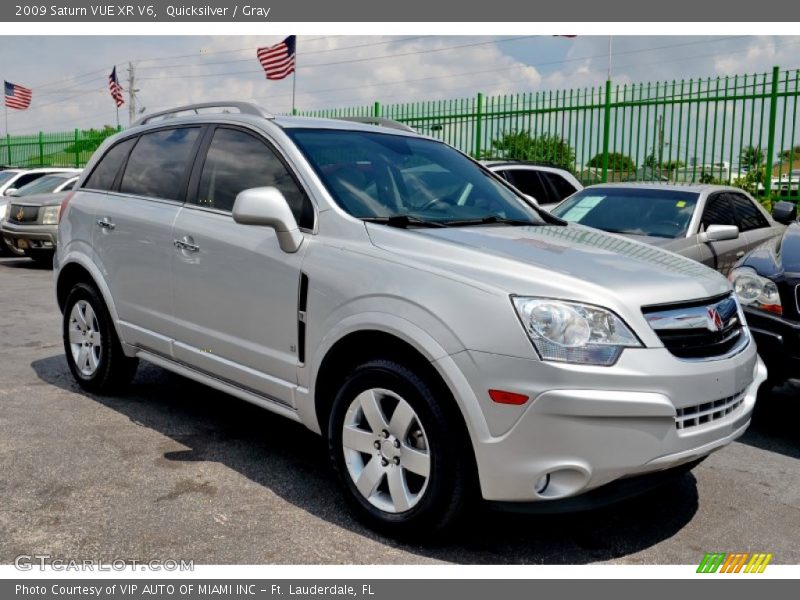 Quicksilver / Gray 2009 Saturn VUE XR V6