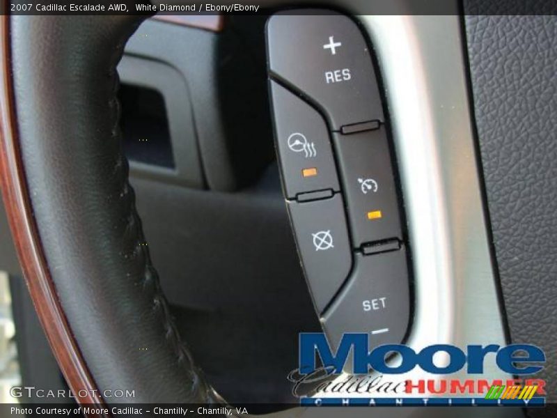 White Diamond / Ebony/Ebony 2007 Cadillac Escalade AWD