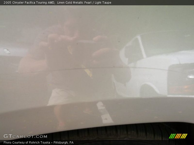 Linen Gold Metallic Pearl / Light Taupe 2005 Chrysler Pacifica Touring AWD