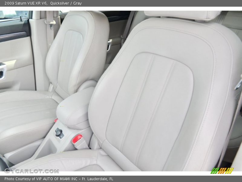 Quicksilver / Gray 2009 Saturn VUE XR V6