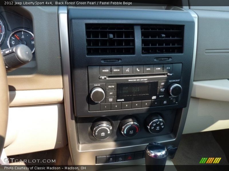 Black Forest Green Pearl / Pastel Pebble Beige 2012 Jeep Liberty Sport 4x4
