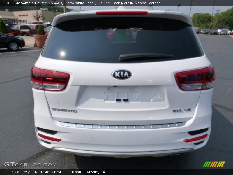 Snow White Pearl / Limited Black Metallic Nappa Leather 2016 Kia Sorento Limited V6 AWD