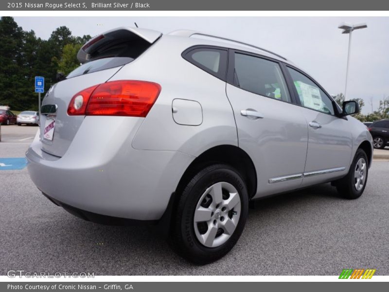 Brilliant Silver / Black 2015 Nissan Rogue Select S