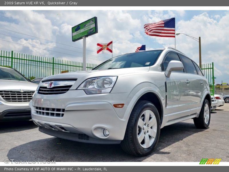 Quicksilver / Gray 2009 Saturn VUE XR V6