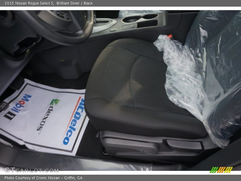 Brilliant Silver / Black 2015 Nissan Rogue Select S