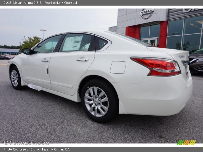 Pearl White / Charcoal 2015 Nissan Altima 2.5 S
