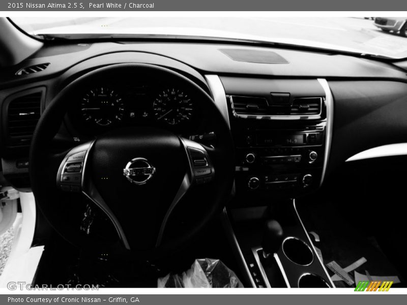 Pearl White / Charcoal 2015 Nissan Altima 2.5 S