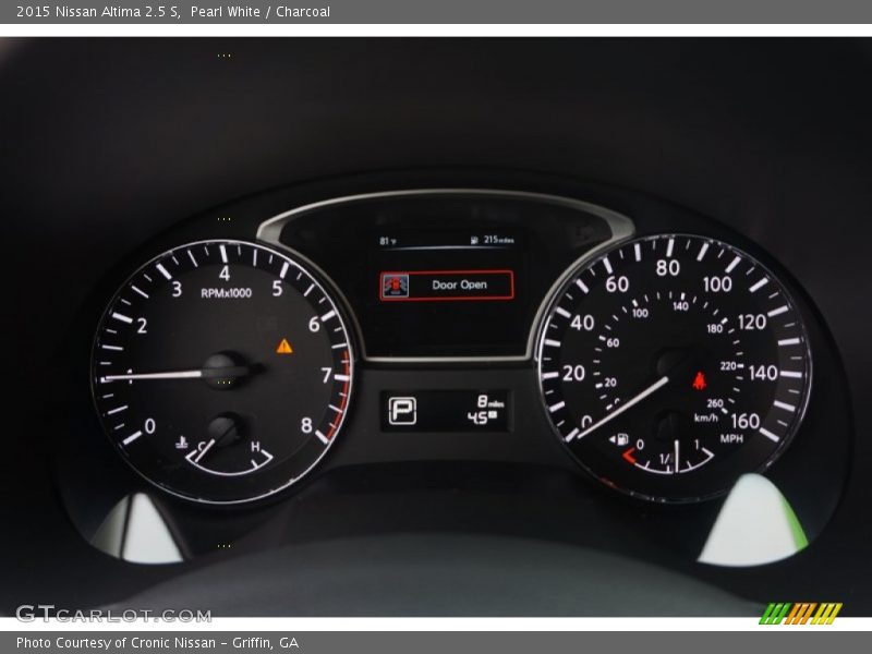 Pearl White / Charcoal 2015 Nissan Altima 2.5 S
