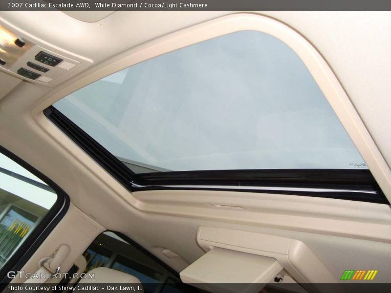 White Diamond / Cocoa/Light Cashmere 2007 Cadillac Escalade AWD