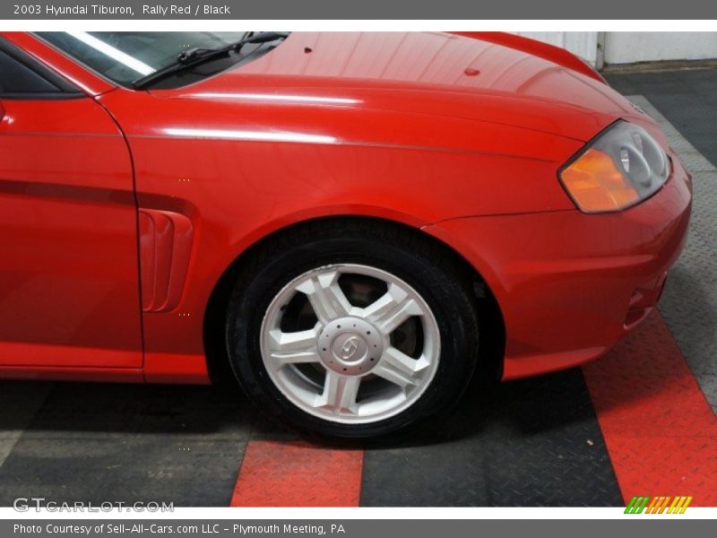 Rally Red / Black 2003 Hyundai Tiburon