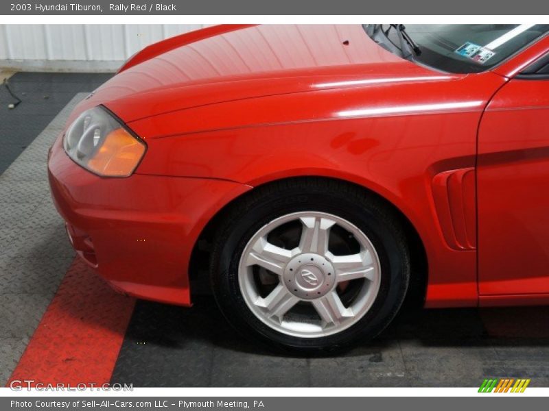 Rally Red / Black 2003 Hyundai Tiburon