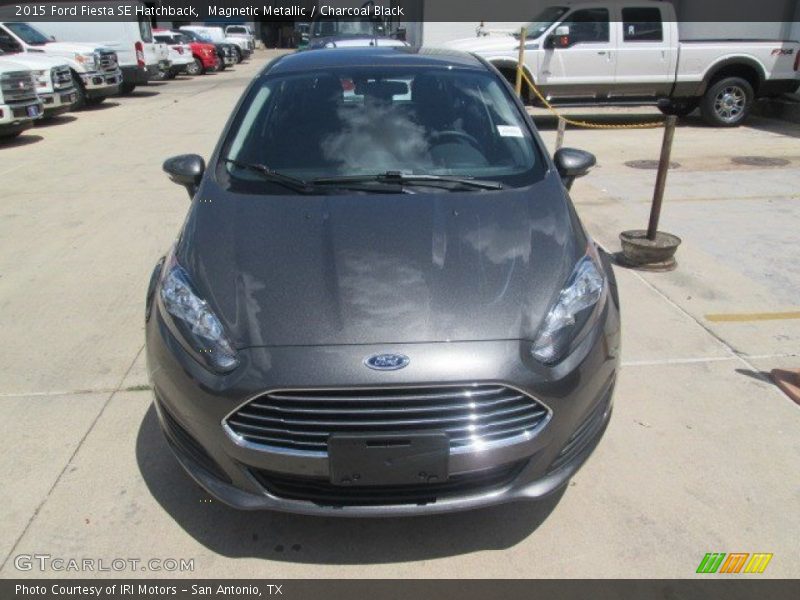 Magnetic Metallic / Charcoal Black 2015 Ford Fiesta SE Hatchback