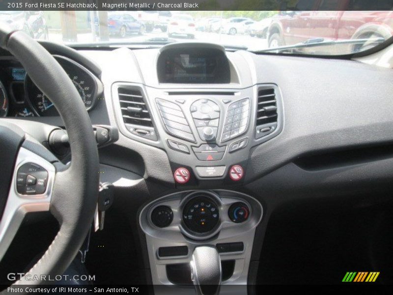 Magnetic Metallic / Charcoal Black 2015 Ford Fiesta SE Hatchback