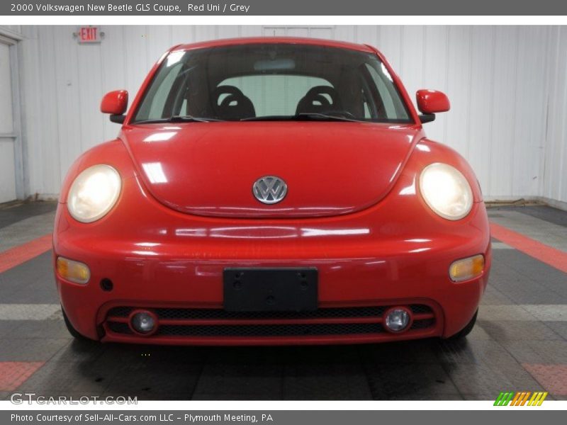 Red Uni / Grey 2000 Volkswagen New Beetle GLS Coupe