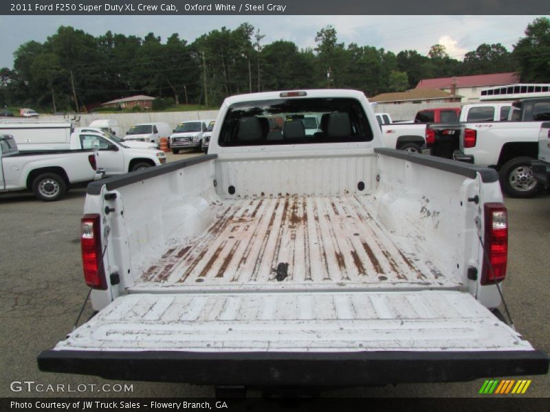Oxford White / Steel Gray 2011 Ford F250 Super Duty XL Crew Cab