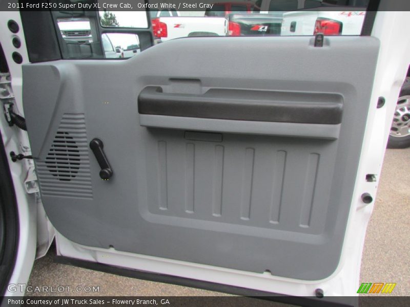 Oxford White / Steel Gray 2011 Ford F250 Super Duty XL Crew Cab