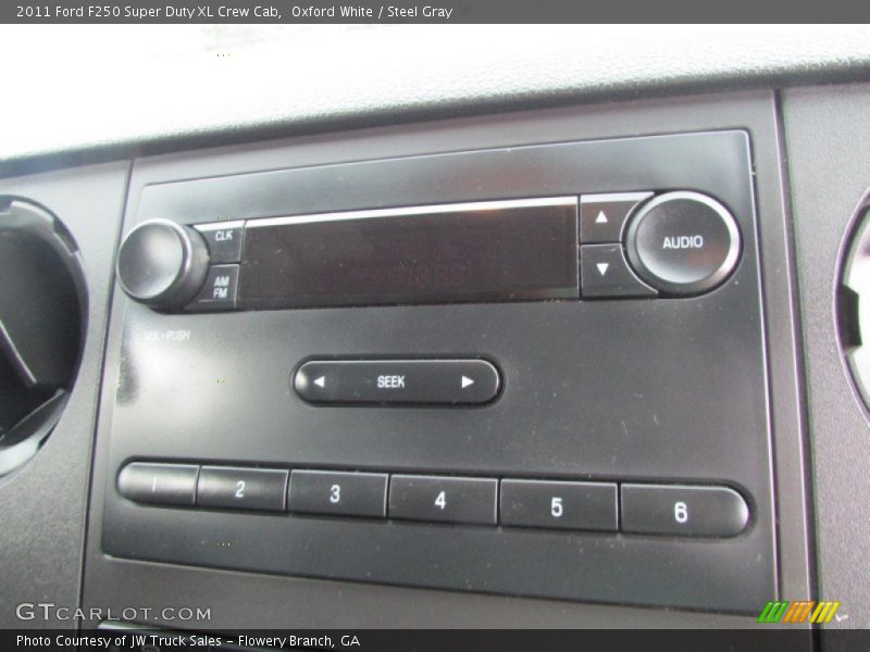 Oxford White / Steel Gray 2011 Ford F250 Super Duty XL Crew Cab