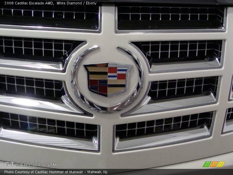 White Diamond / Ebony 2008 Cadillac Escalade AWD