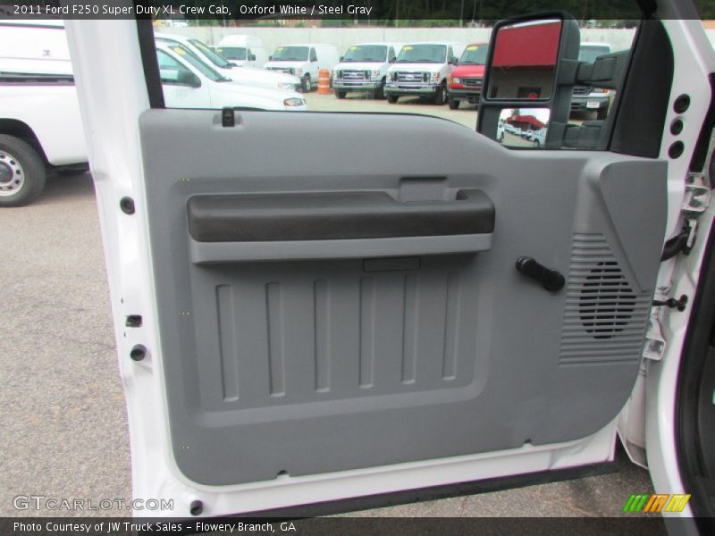 Oxford White / Steel Gray 2011 Ford F250 Super Duty XL Crew Cab