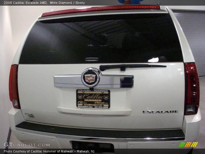 White Diamond / Ebony 2008 Cadillac Escalade AWD