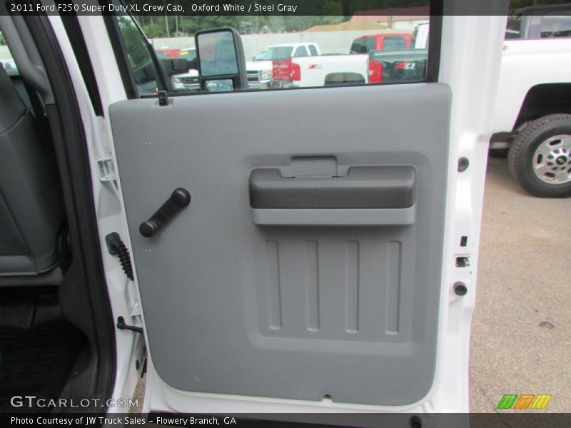 Oxford White / Steel Gray 2011 Ford F250 Super Duty XL Crew Cab