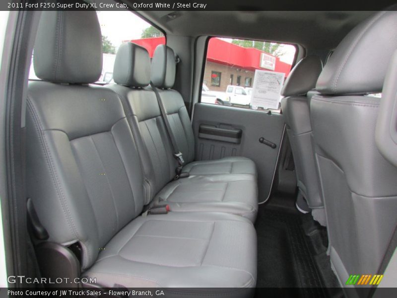 Oxford White / Steel Gray 2011 Ford F250 Super Duty XL Crew Cab