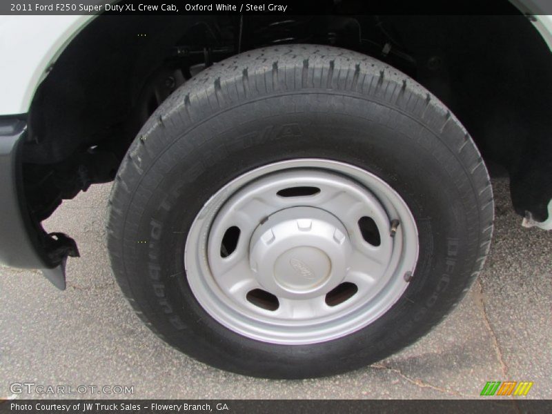 Oxford White / Steel Gray 2011 Ford F250 Super Duty XL Crew Cab