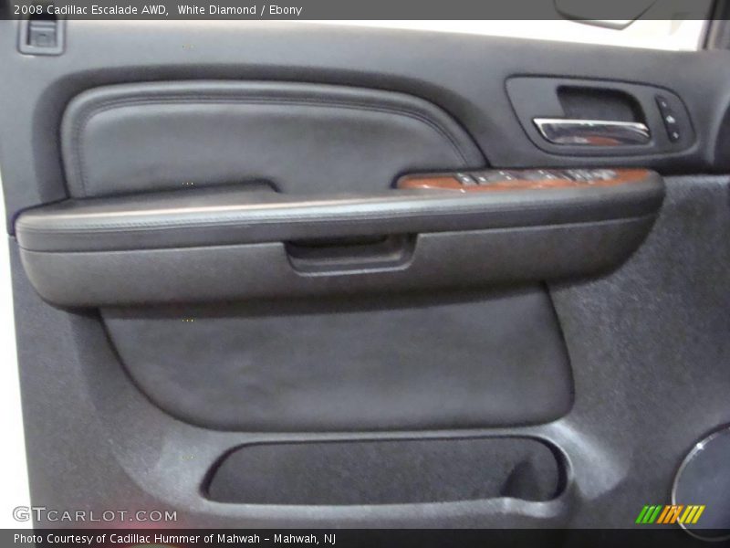 White Diamond / Ebony 2008 Cadillac Escalade AWD