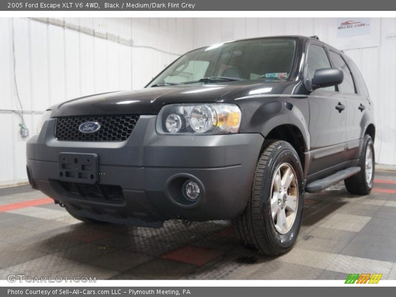 Black / Medium/Dark Flint Grey 2005 Ford Escape XLT V6 4WD