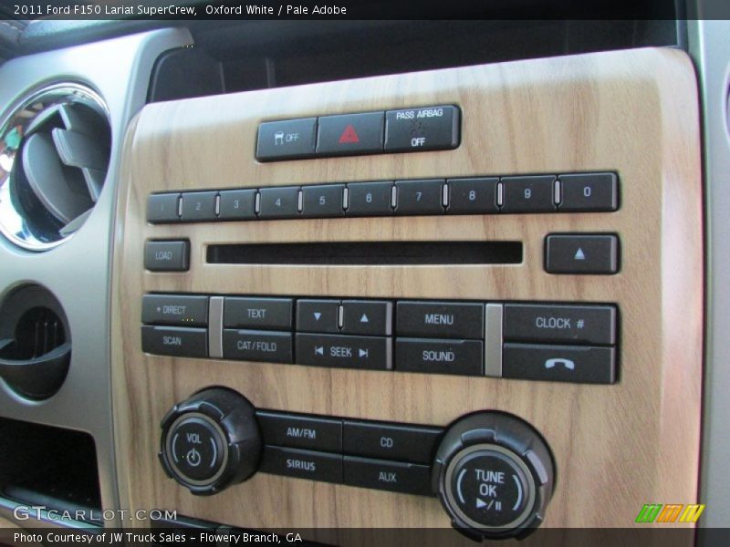 Oxford White / Pale Adobe 2011 Ford F150 Lariat SuperCrew