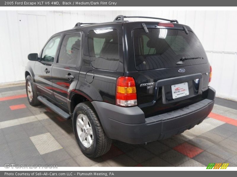 Black / Medium/Dark Flint Grey 2005 Ford Escape XLT V6 4WD