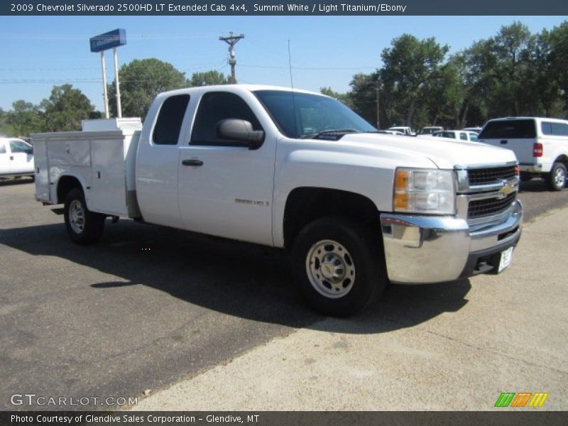 Front 3/4 View of 2009 Silverado 2500HD LT Extended Cab 4x4