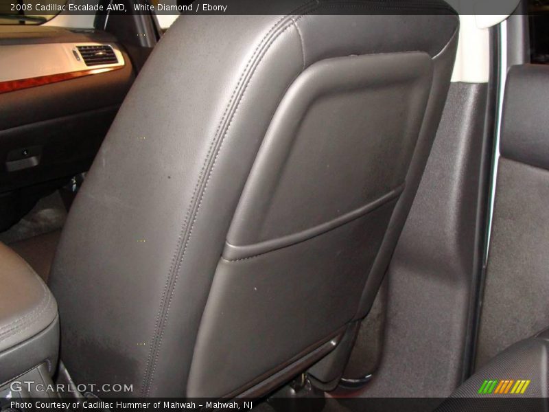White Diamond / Ebony 2008 Cadillac Escalade AWD