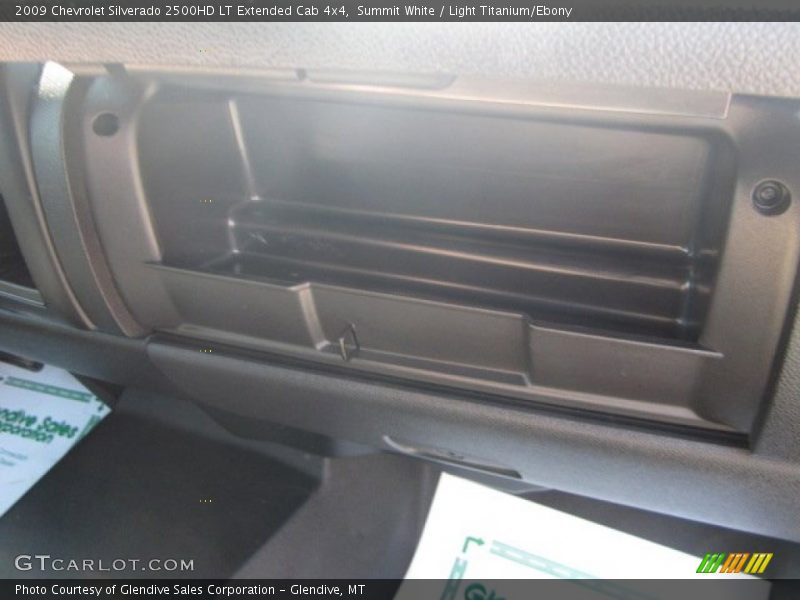 Summit White / Light Titanium/Ebony 2009 Chevrolet Silverado 2500HD LT Extended Cab 4x4