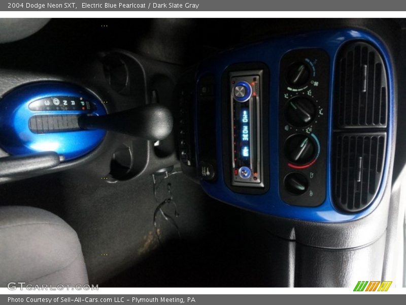Electric Blue Pearlcoat / Dark Slate Gray 2004 Dodge Neon SXT