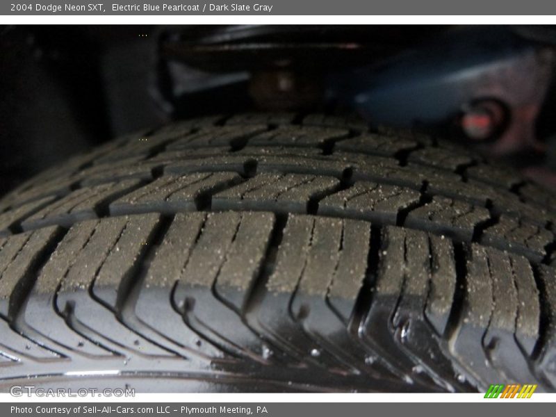 Electric Blue Pearlcoat / Dark Slate Gray 2004 Dodge Neon SXT