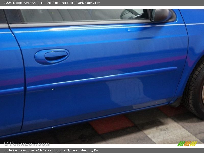 Electric Blue Pearlcoat / Dark Slate Gray 2004 Dodge Neon SXT