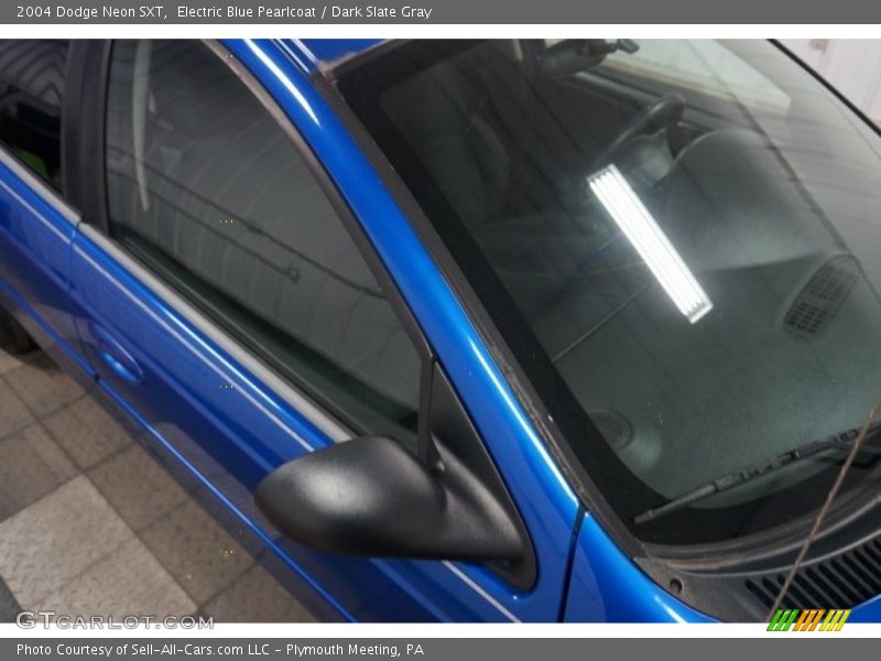 Electric Blue Pearlcoat / Dark Slate Gray 2004 Dodge Neon SXT