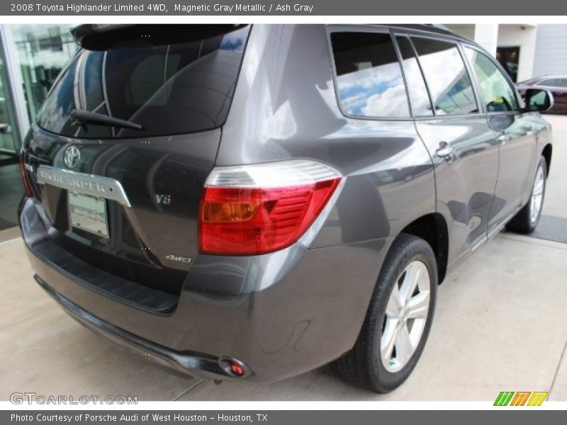 Magnetic Gray Metallic / Ash Gray 2008 Toyota Highlander Limited 4WD