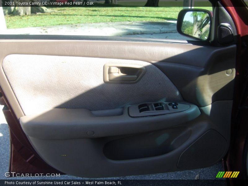 Vintage Red Pearl / Oak 2001 Toyota Camry CE
